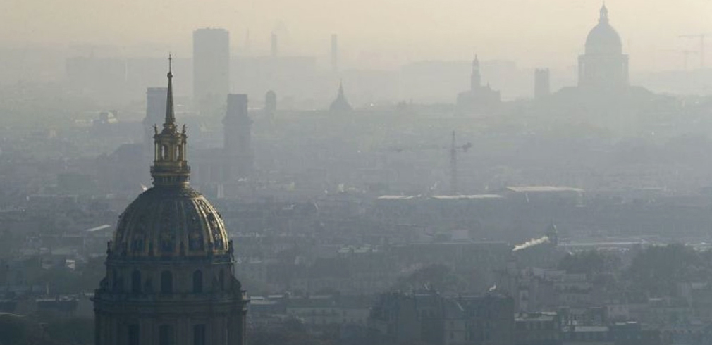 parigi nella nebbia