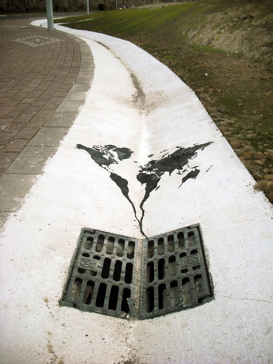 "Pianeta al capolinea" di Pejac