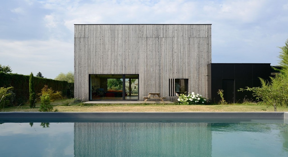 Villa B, Lione