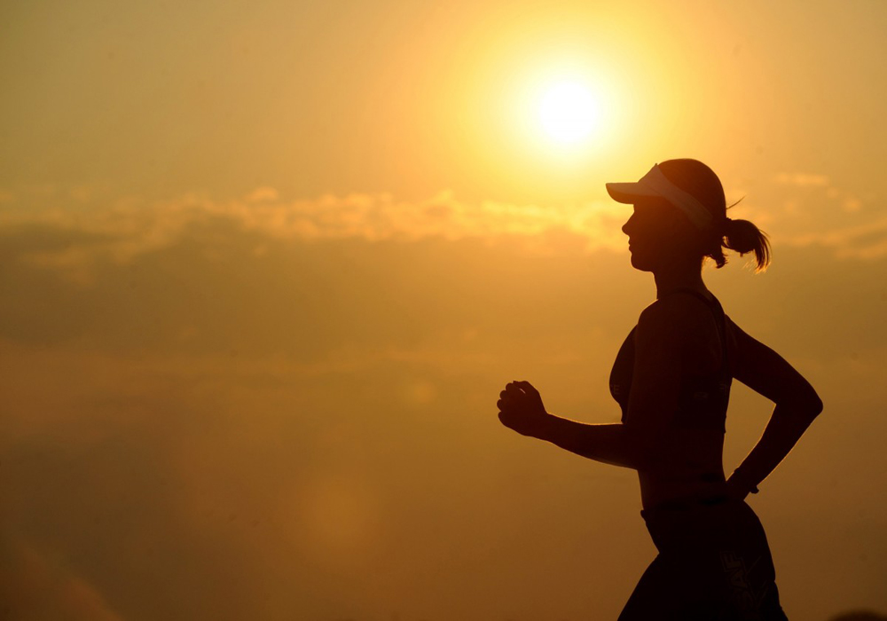 Brunner-che-corre-al-sole