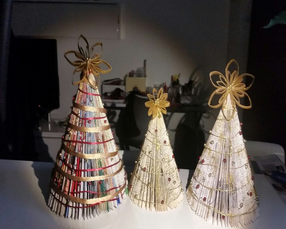 albero-riviste-riciclate